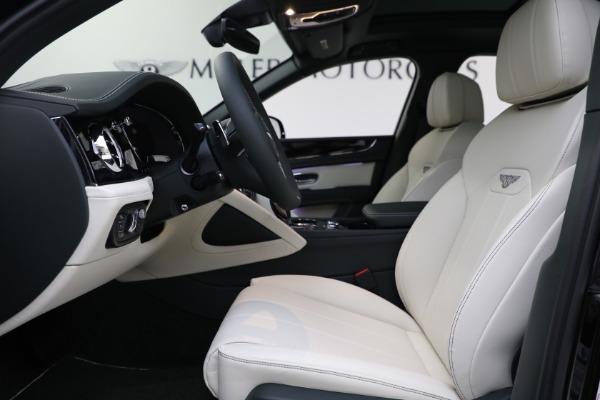New 2022 Bentley Bentayga V8 for sale Sold at Maserati of Westport in Westport CT 06880 18