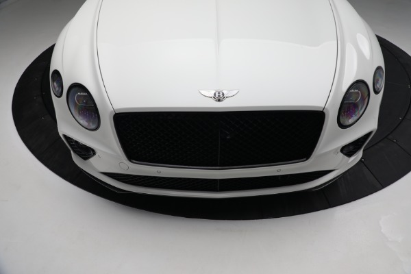 Used 2022 Bentley Continental GT V8 for sale $245,900 at Maserati of Westport in Westport CT 06880 11