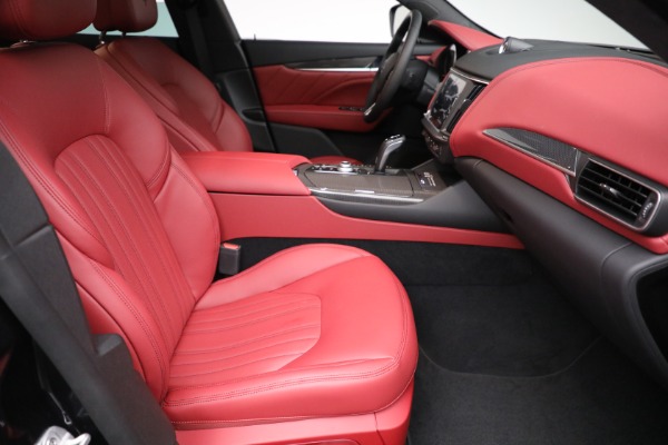 Used 2022 Maserati Levante GT for sale Sold at Maserati of Westport in Westport CT 06880 19