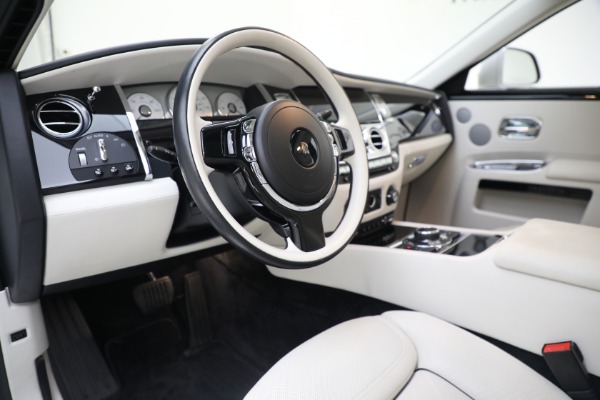 Used 2017 Rolls-Royce Ghost for sale $226,900 at Maserati of Westport in Westport CT 06880 13