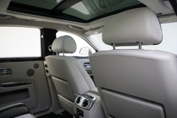 Used 2017 Rolls-Royce Ghost for sale $226,900 at Maserati of Westport in Westport CT 06880 22