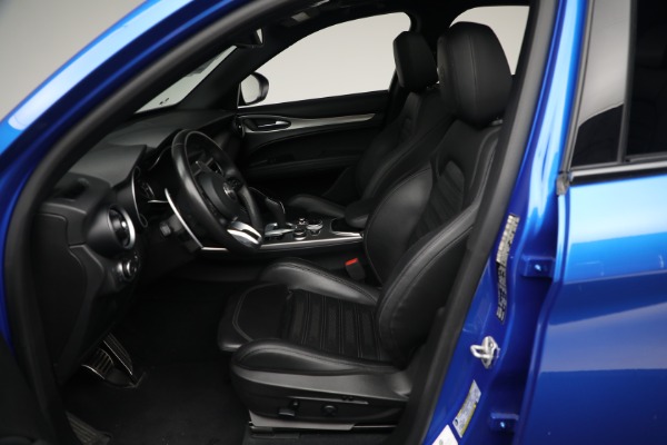 Used 2022 Alfa Romeo Stelvio Veloce for sale $32,900 at Maserati of Westport in Westport CT 06880 13