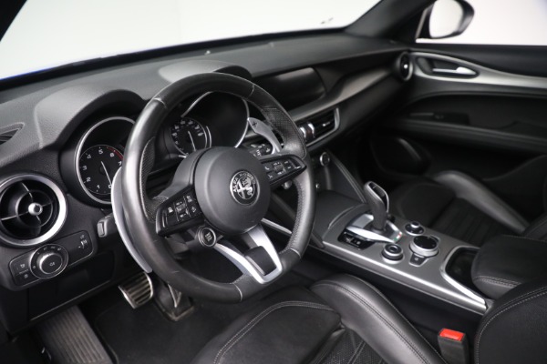 Used 2022 Alfa Romeo Stelvio Veloce for sale $32,900 at Maserati of Westport in Westport CT 06880 22
