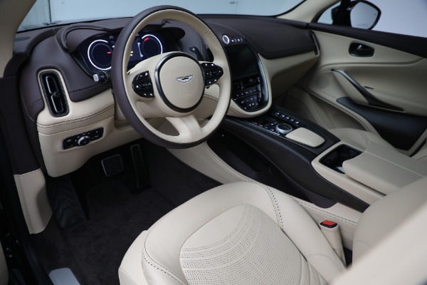 Used 2022 Aston Martin DBX for sale $105,900 at Maserati of Westport in Westport CT 06880 14