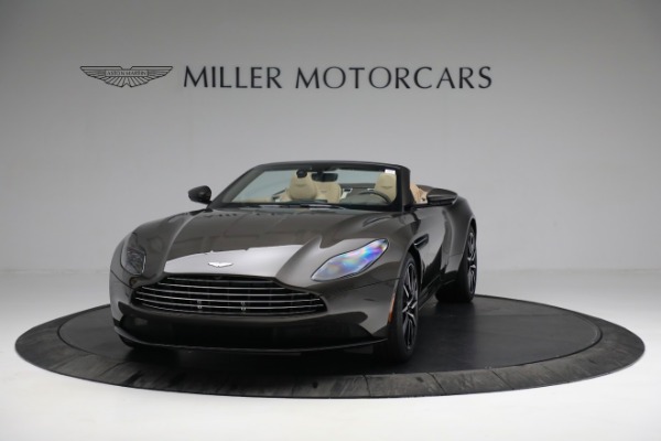 New 2022 Aston Martin DB11 Volante for sale $284,796 at Maserati of Westport in Westport CT 06880 12