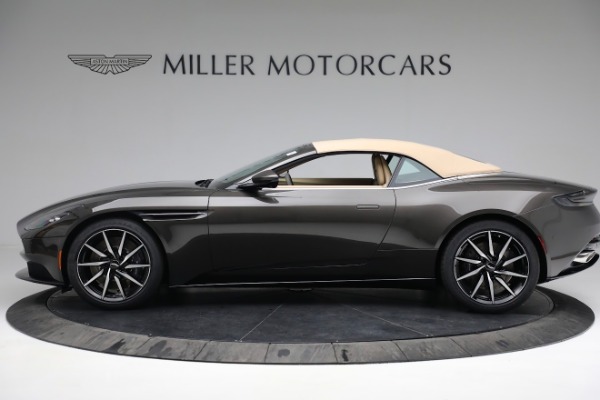 New 2022 Aston Martin DB11 Volante for sale $284,796 at Maserati of Westport in Westport CT 06880 14