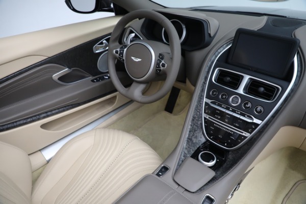 New 2022 Aston Martin DB11 Volante for sale $284,796 at Maserati of Westport in Westport CT 06880 28