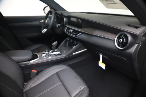 New 2022 Alfa Romeo Stelvio Ti for sale Sold at Maserati of Westport in Westport CT 06880 21