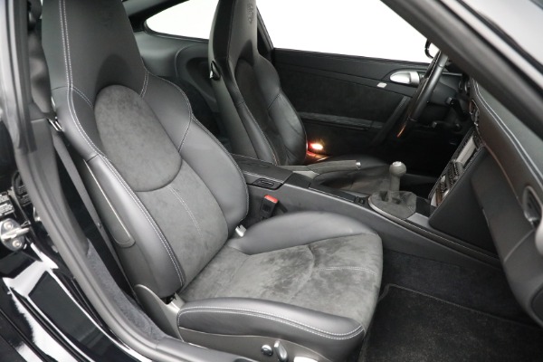 Used 2008 Porsche 911 GT2 for sale $359,900 at Maserati of Westport in Westport CT 06880 20