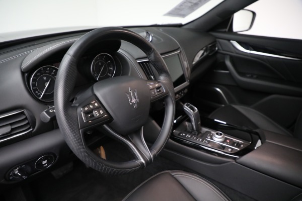 Used 2022 Maserati Levante Modena for sale $39,995 at Maserati of Westport in Westport CT 06880 9