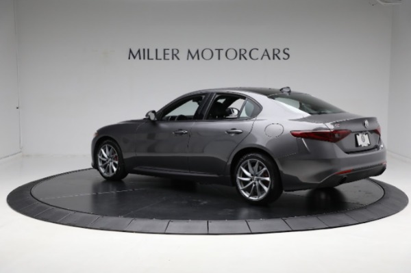 Used 2023 Alfa Romeo Giulia Sprint for sale Sold at Maserati of Westport in Westport CT 06880 10