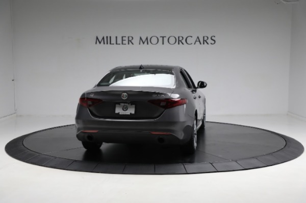 Used 2023 Alfa Romeo Giulia Sprint for sale Sold at Maserati of Westport in Westport CT 06880 14