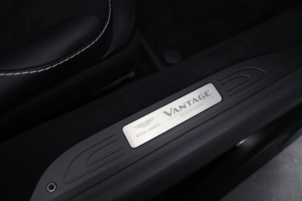 Used 2022 Aston Martin Vantage Coupe for sale Sold at Maserati of Westport in Westport CT 06880 18