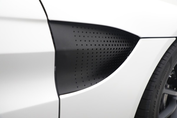 Used 2022 Aston Martin Vantage Coupe for sale $169,900 at Maserati of Westport in Westport CT 06880 23