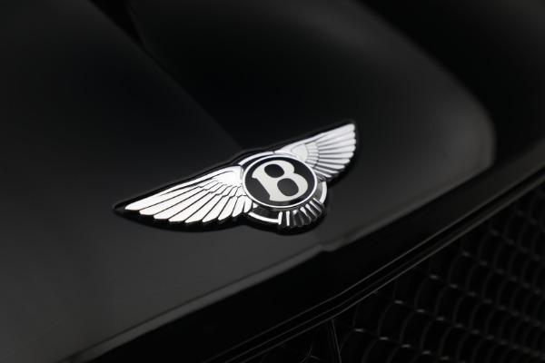 Used 2022 Bentley Bentayga V8 for sale $137,900 at Maserati of Westport in Westport CT 06880 13