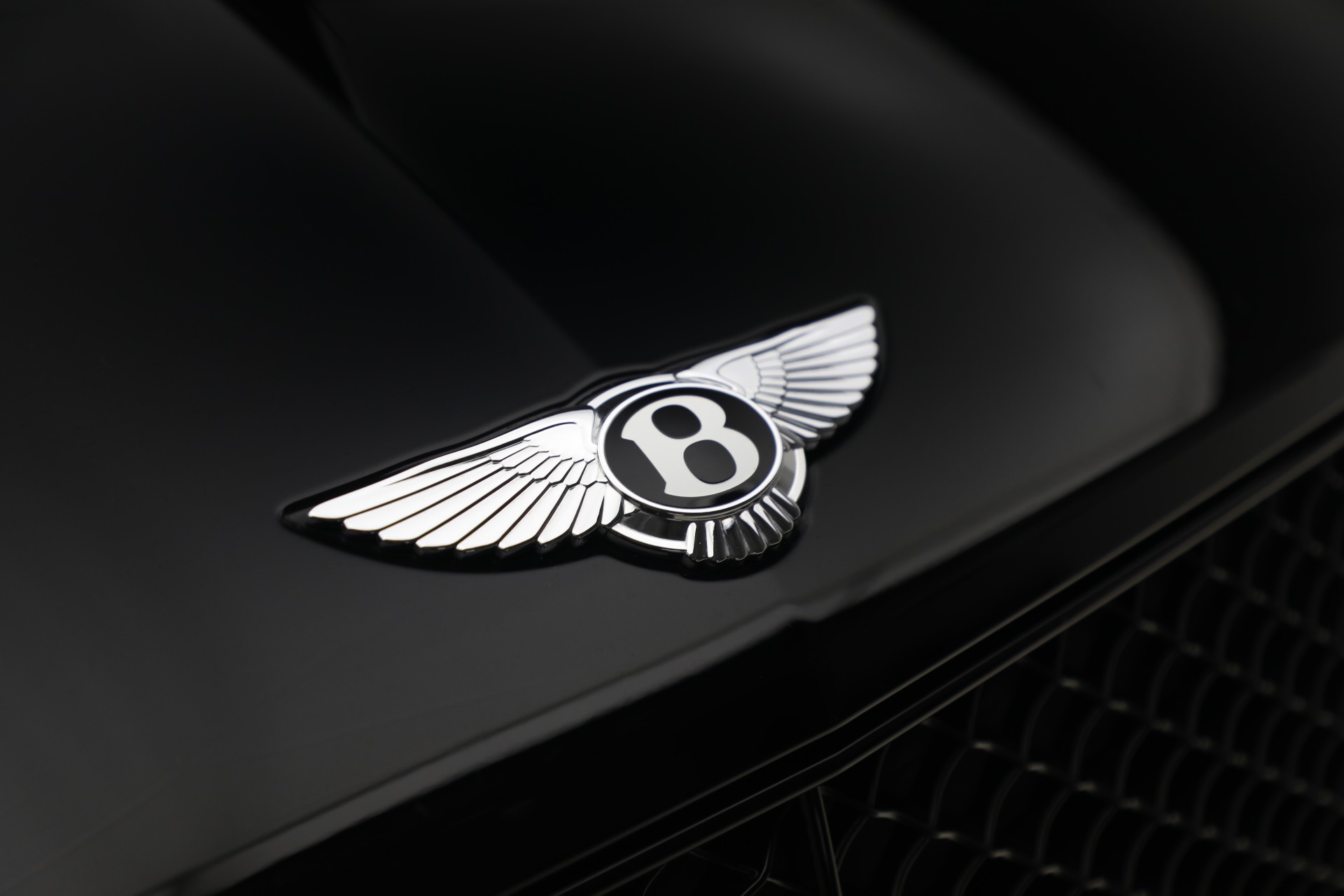 2022 Bentley Bentayga - Photo 13