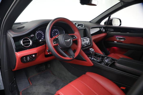 Used 2022 Bentley Bentayga V8 for sale $137,900 at Maserati of Westport in Westport CT 06880 19