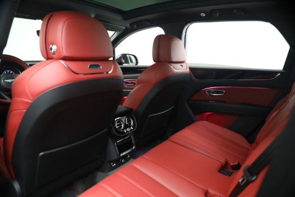 Used 2022 Bentley Bentayga V8 for sale $137,900 at Maserati of Westport in Westport CT 06880 22