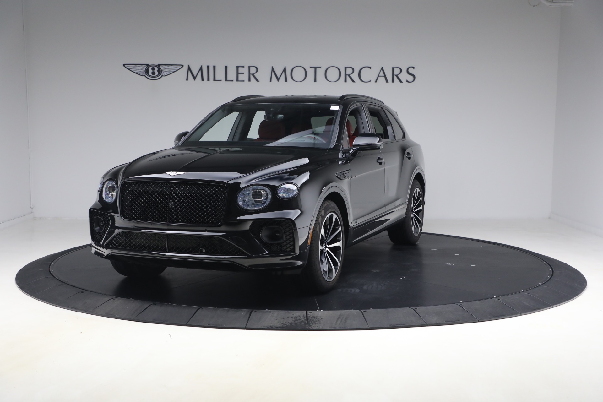 Used 2022 Bentley Bentayga V8 for sale $137,900 at Maserati of Westport in Westport CT 06880 1