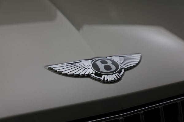 New 2023 Bentley Bentayga EWB Azure for sale Sold at Maserati of Westport in Westport CT 06880 11