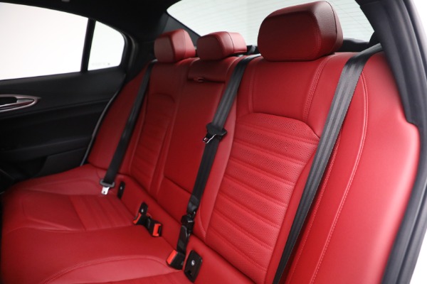 New 2023 Alfa Romeo Giulia Veloce for sale $55,860 at Maserati of Westport in Westport CT 06880 18