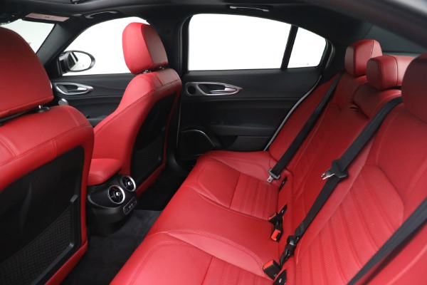 New 2023 Alfa Romeo Giulia Veloce for sale $55,860 at Maserati of Westport in Westport CT 06880 19