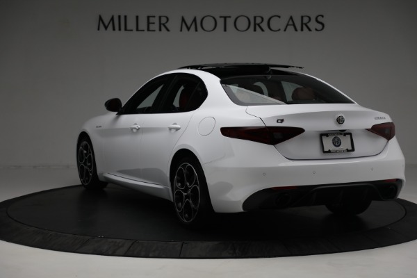 New 2023 Alfa Romeo Giulia Veloce for sale Sold at Maserati of Westport in Westport CT 06880 5