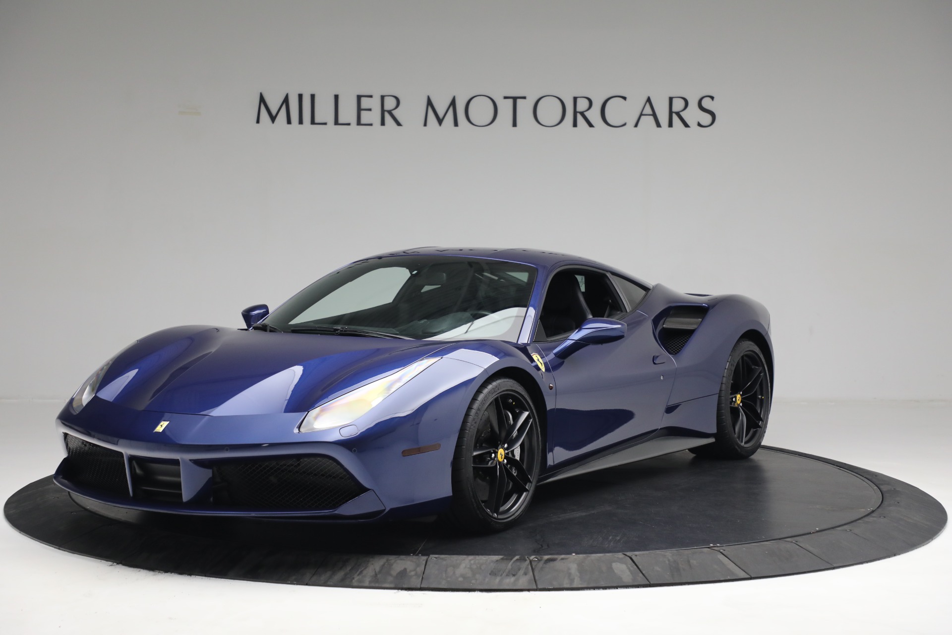 Used 2018 Ferrari 488 GTB for sale Sold at Maserati of Westport in Westport CT 06880 1