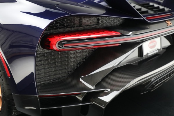 Used 2021 Bugatti Chiron Pur Sport for sale Sold at Maserati of Westport in Westport CT 06880 13