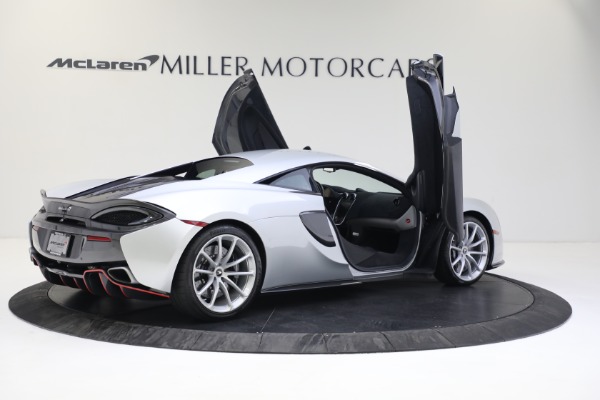 Used 2019 McLaren 570S for sale Sold at Maserati of Westport in Westport CT 06880 18