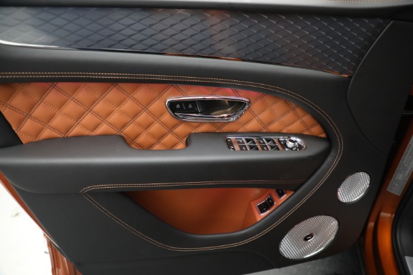 Used 2022 Bentley Bentayga V8 First Edition for sale Sold at Maserati of Westport in Westport CT 06880 11