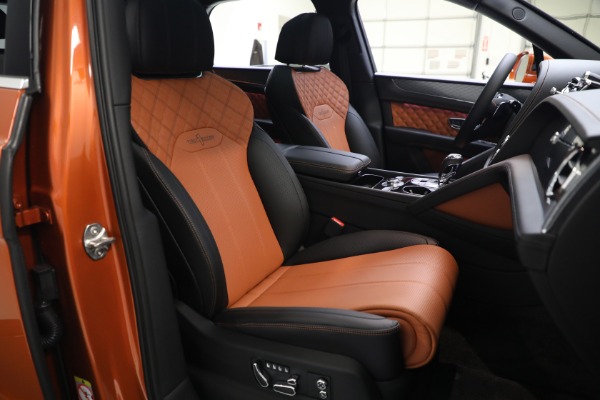 Used 2022 Bentley Bentayga V8 First Edition for sale Sold at Maserati of Westport in Westport CT 06880 18