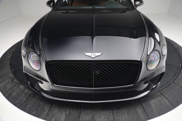 Used 2022 Bentley Continental GT V8 for sale Call for price at Maserati of Westport in Westport CT 06880 11