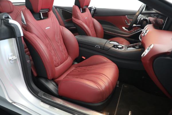 Used 2018 Mercedes-Benz S-Class AMG S 63 for sale $105,900 at Maserati of Westport in Westport CT 06880 19
