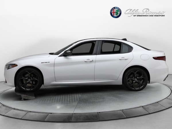 New 2023 Alfa Romeo Giulia Estrema for sale $55,610 at Maserati of Westport in Westport CT 06880 3