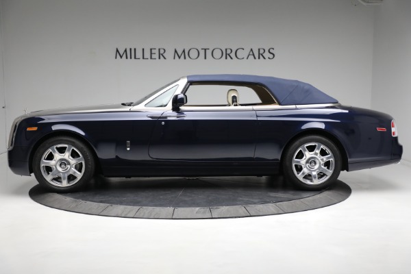 Used 2011 Rolls-Royce Phantom Drophead Coupe for sale Sold at Maserati of Westport in Westport CT 06880 12