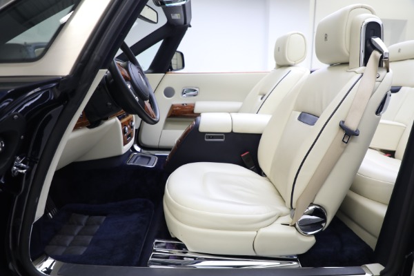 Used 2011 Rolls-Royce Phantom Drophead Coupe for sale Sold at Maserati of Westport in Westport CT 06880 21