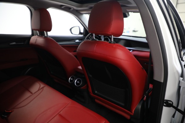 Used 2021 Alfa Romeo Stelvio TI for sale $42,900 at Maserati of Westport in Westport CT 06880 16