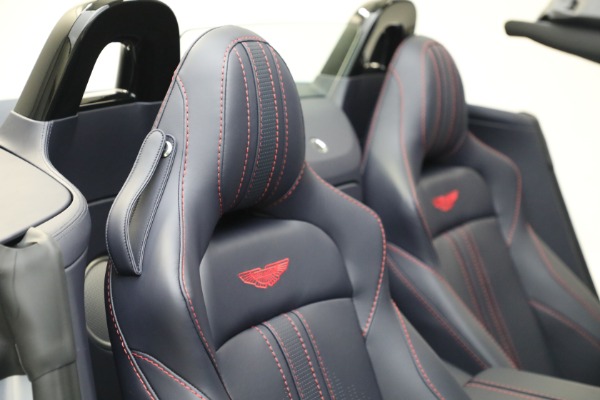 Used 2023 Aston Martin Vantage Roadster for sale $181,900 at Maserati of Westport in Westport CT 06880 23