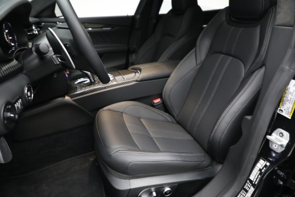 New 2023 Maserati Quattroporte Modena Q4 for sale $138,495 at Maserati of Westport in Westport CT 06880 15