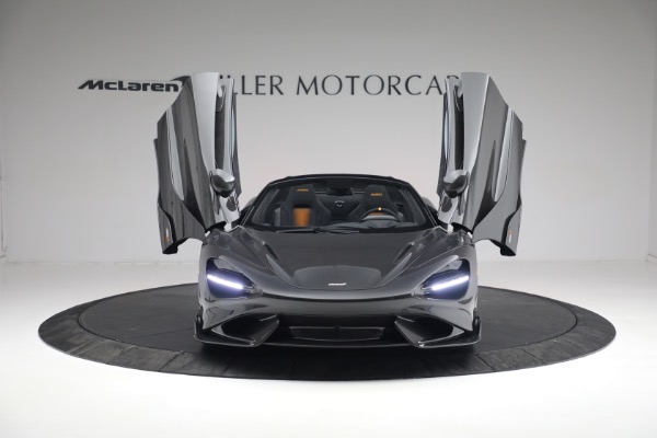 Used 2022 McLaren 765LT Spider for sale Sold at Maserati of Westport in Westport CT 06880 18