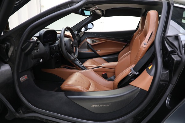 Used 2018 McLaren 720S Luxury for sale Sold at Maserati of Westport in Westport CT 06880 26