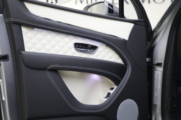 New 2023 Bentley Bentayga V8 Azure for sale $263,320 at Maserati of Westport in Westport CT 06880 14