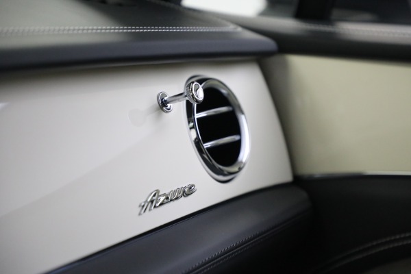 New 2023 Bentley Bentayga V8 Azure for sale $263,320 at Maserati of Westport in Westport CT 06880 23