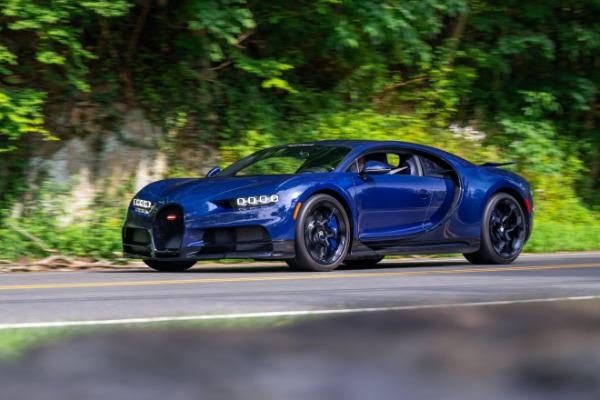 Used 2018 Bugatti Chiron Chiron for sale Sold at Maserati of Westport in Westport CT 06880 9