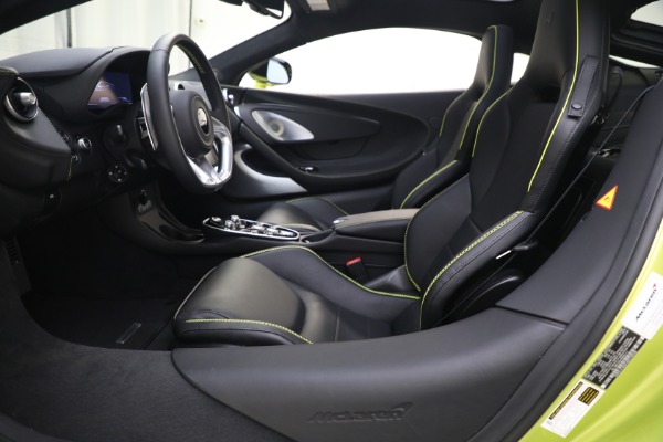 New 2023 McLaren GT Luxe for sale $234,030 at Maserati of Westport in Westport CT 06880 24