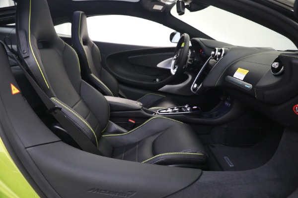 New 2023 McLaren GT Luxe for sale $234,030 at Maserati of Westport in Westport CT 06880 27