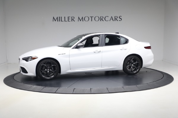 Used 2023 Alfa Romeo Giulia Estrema for sale $32,900 at Maserati of Westport in Westport CT 06880 2