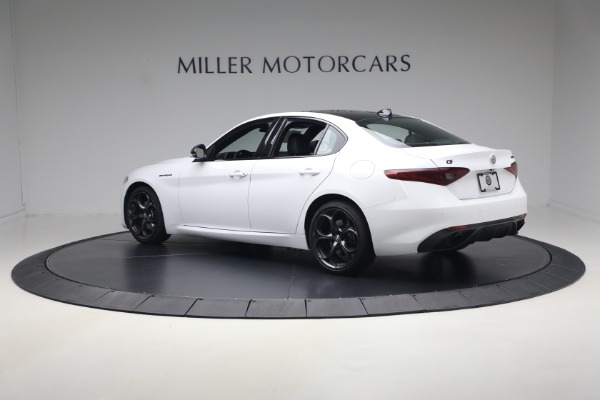 Used 2023 Alfa Romeo Giulia Estrema for sale $32,900 at Maserati of Westport in Westport CT 06880 4