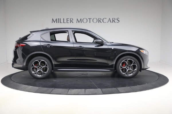 Used 2023 Alfa Romeo Stelvio Ti for sale $32,900 at Maserati of Westport in Westport CT 06880 10